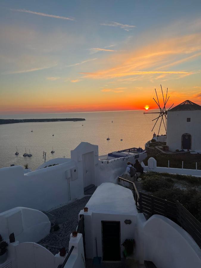 הוילה אויה The Sunset Windmill מראה חיצוני תמונה