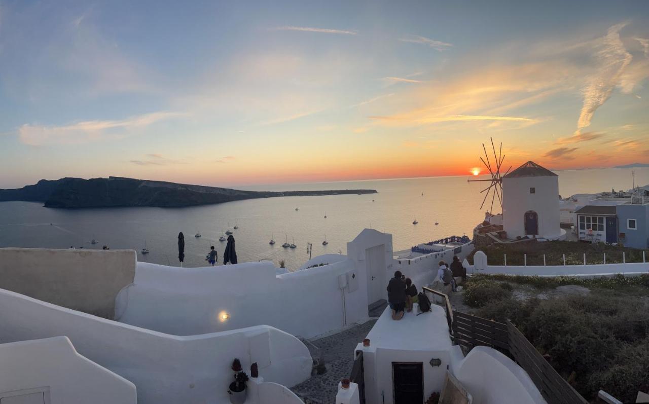 הוילה אויה The Sunset Windmill מראה חיצוני תמונה